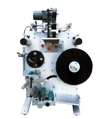 迅捷贴标机 圆瓶与油瓶贴标的专业解决方案